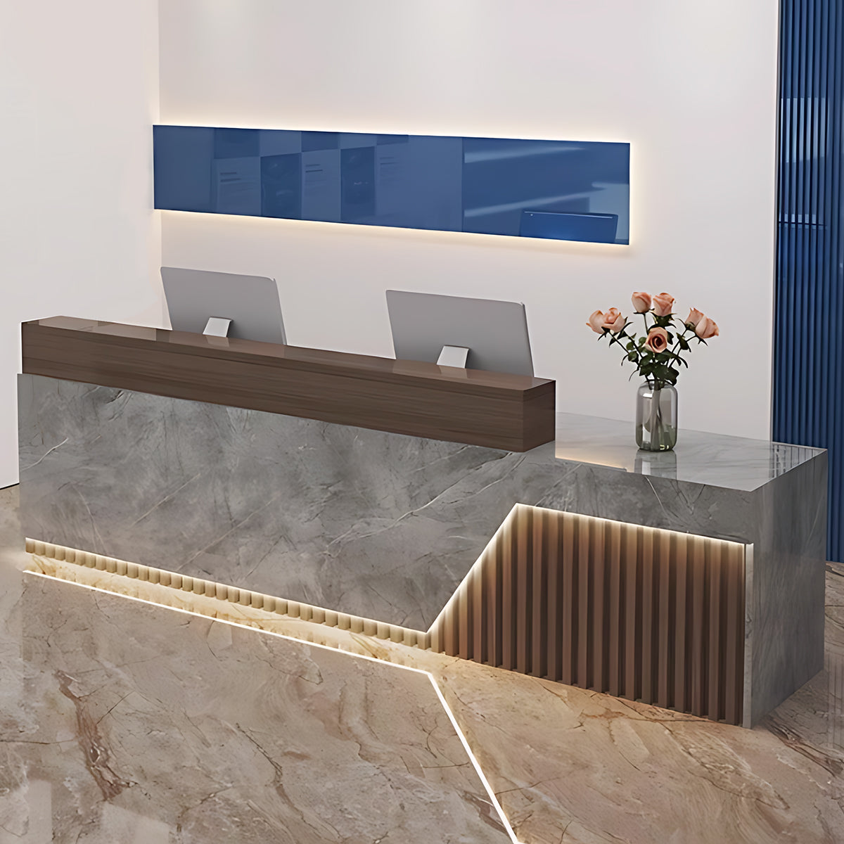 Bred receptiondisk med marmormönstrad front, LED-belysning och sekretesspaneler