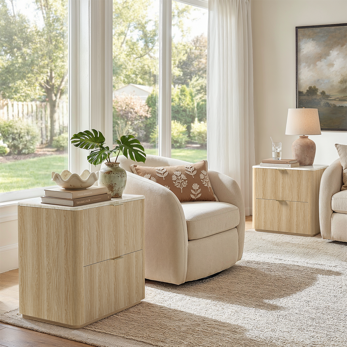 Två beige sängbord med två lådor och toppskiva i travertinlook
