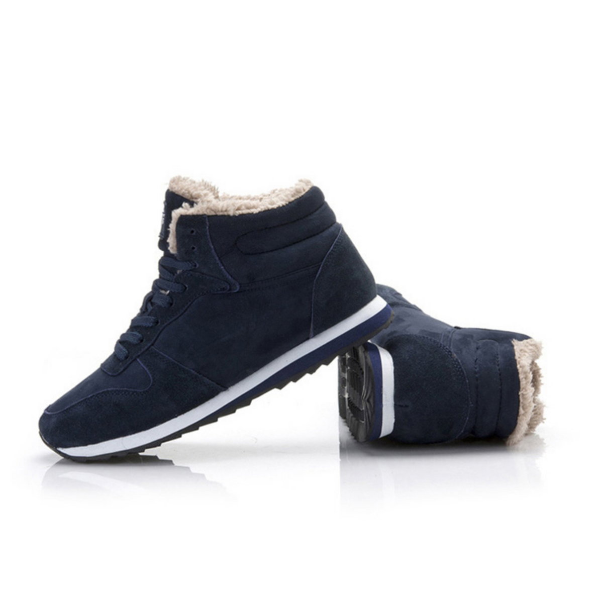 Sneakerboots med snörning, fodrade skaft och kontrasterande sportig sula