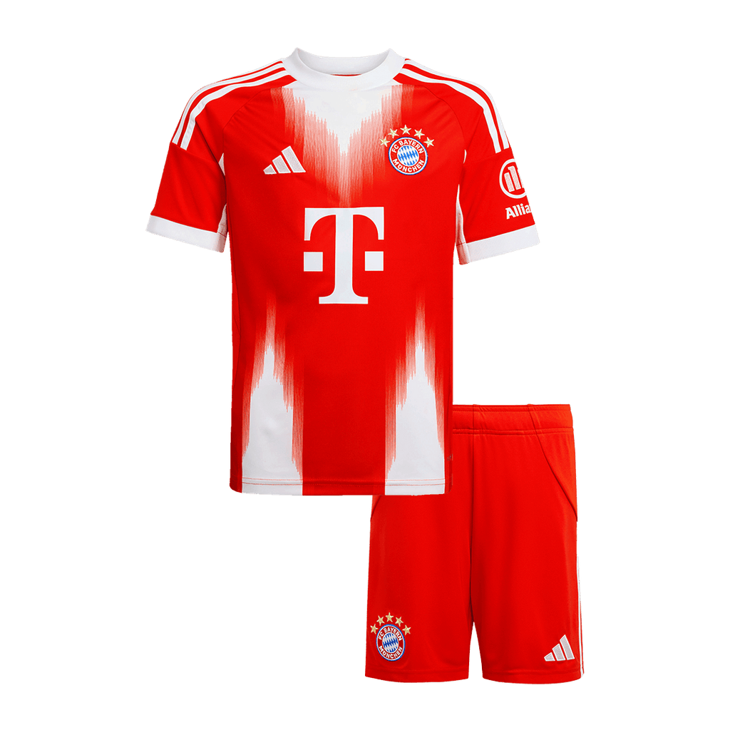 Rött Bayern München fotbollsställ för barn med tröja och shorts