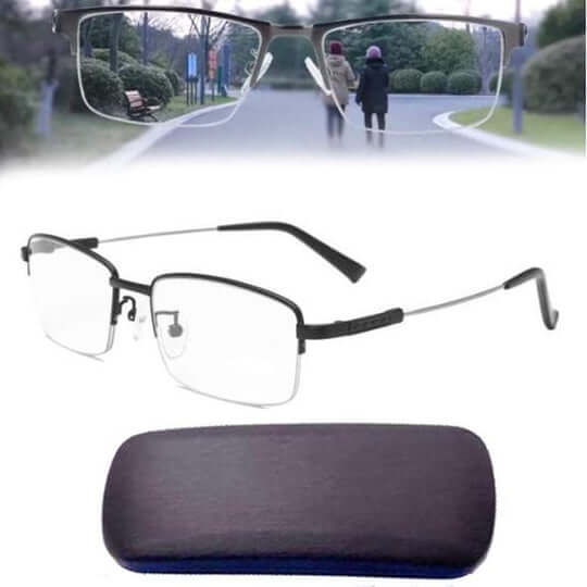 Multifokala glasögon med svart smal båge och rektangulära glas