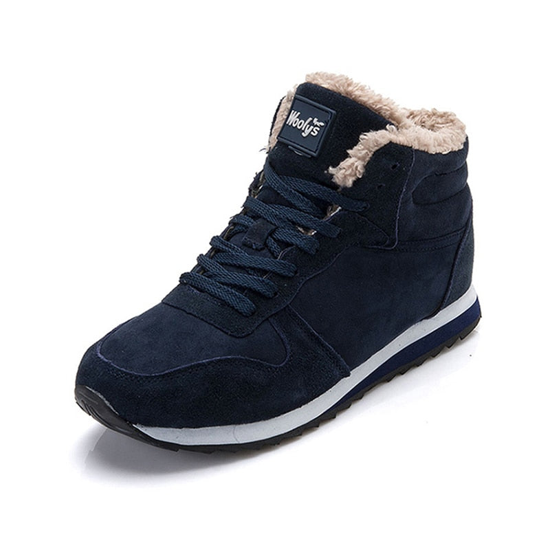 Sneakerboots med snörning, fodrade skaft och kontrasterande sportig sula