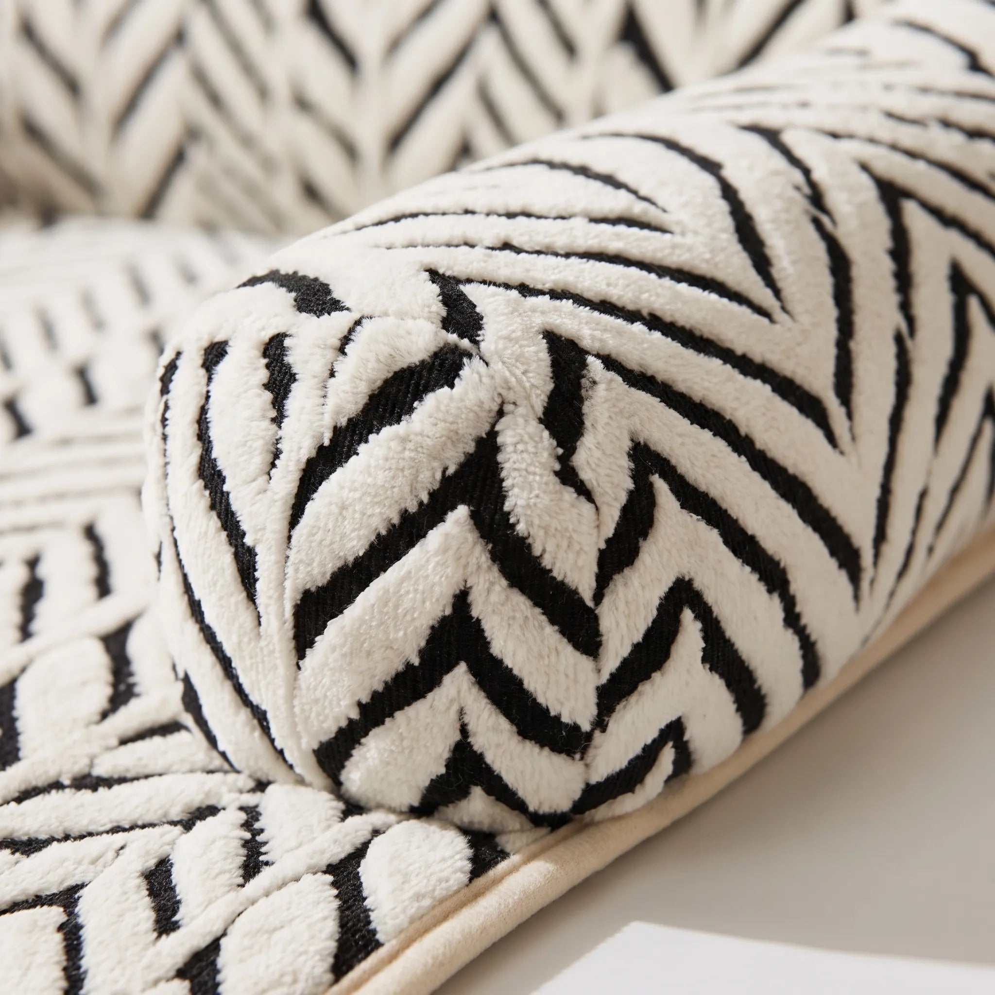 Tassilu  - Fluffig Hundsäng För Soffa Vila I Soffan