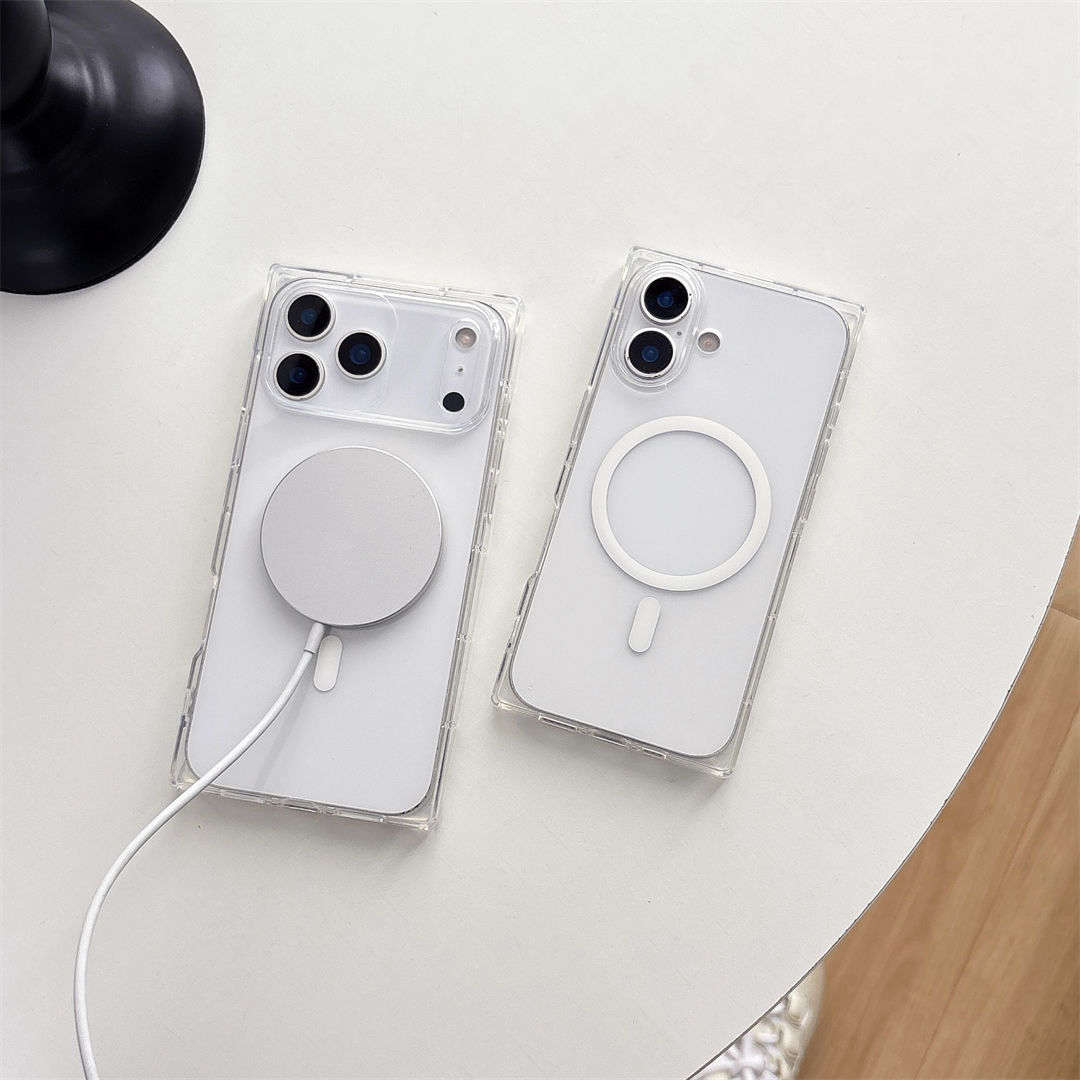 Transparent iPhone-skal med vit ringformad detalj och kameraöppningar